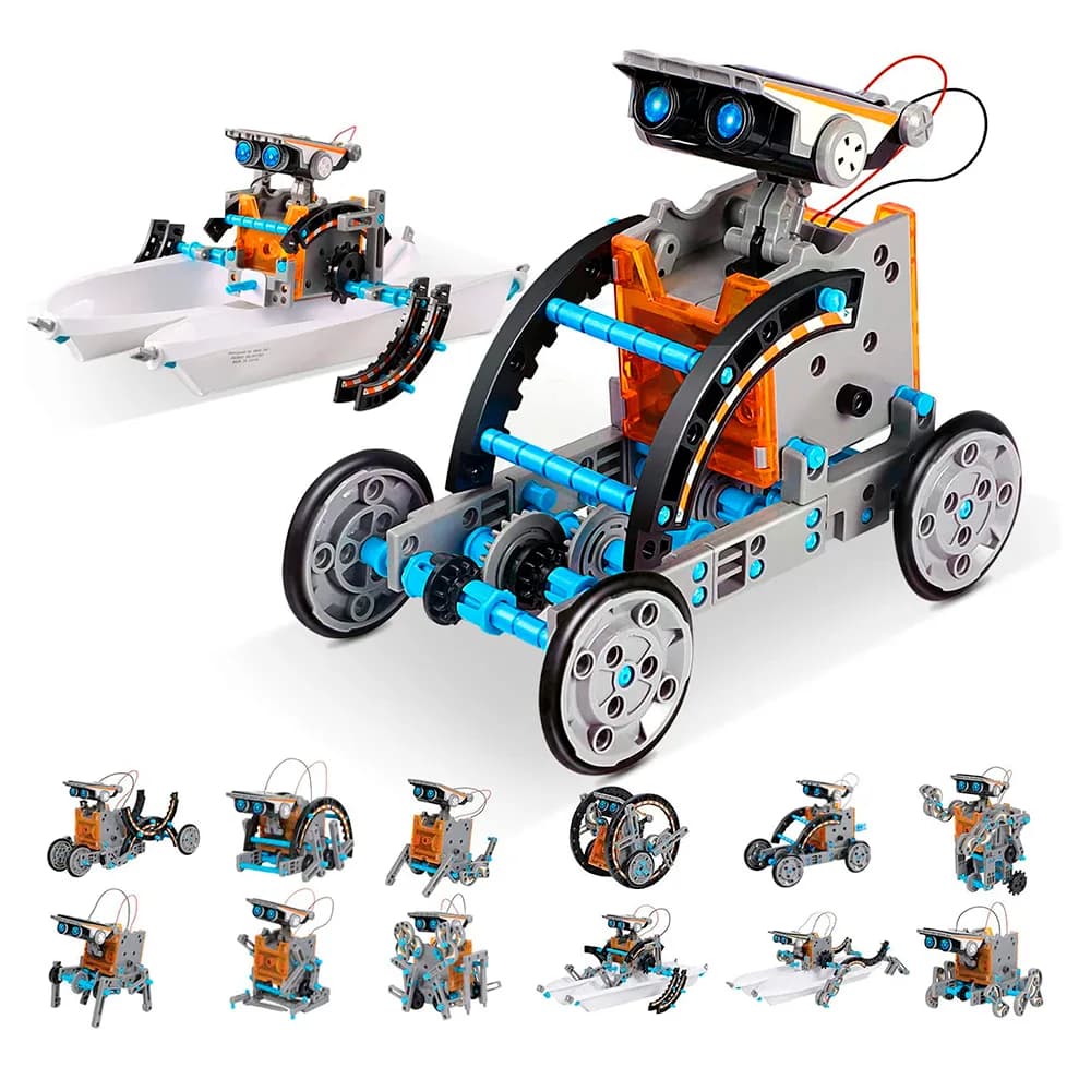 xe robot năng lượng mặt trời đã lắp hoàn chỉnh trên nền trắng, kèm các mô hình robot khác lắp từ cùng bộ